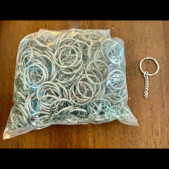 Over 100 Rings - Picture 1 of 1